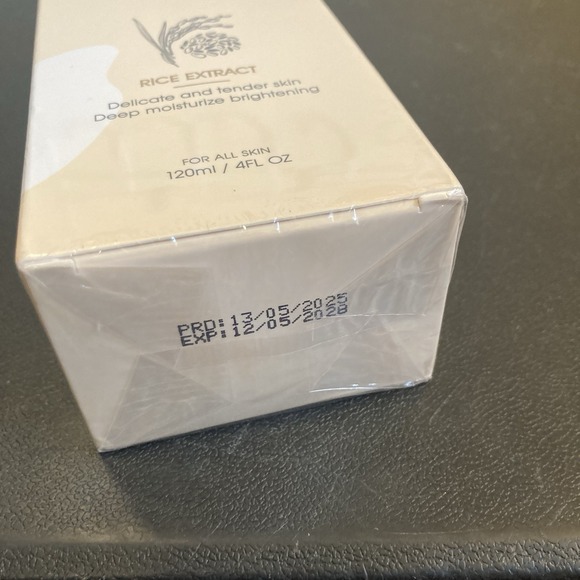 White Rice, Rice‎ Moist Whitening Toner - Picture 5 of 5